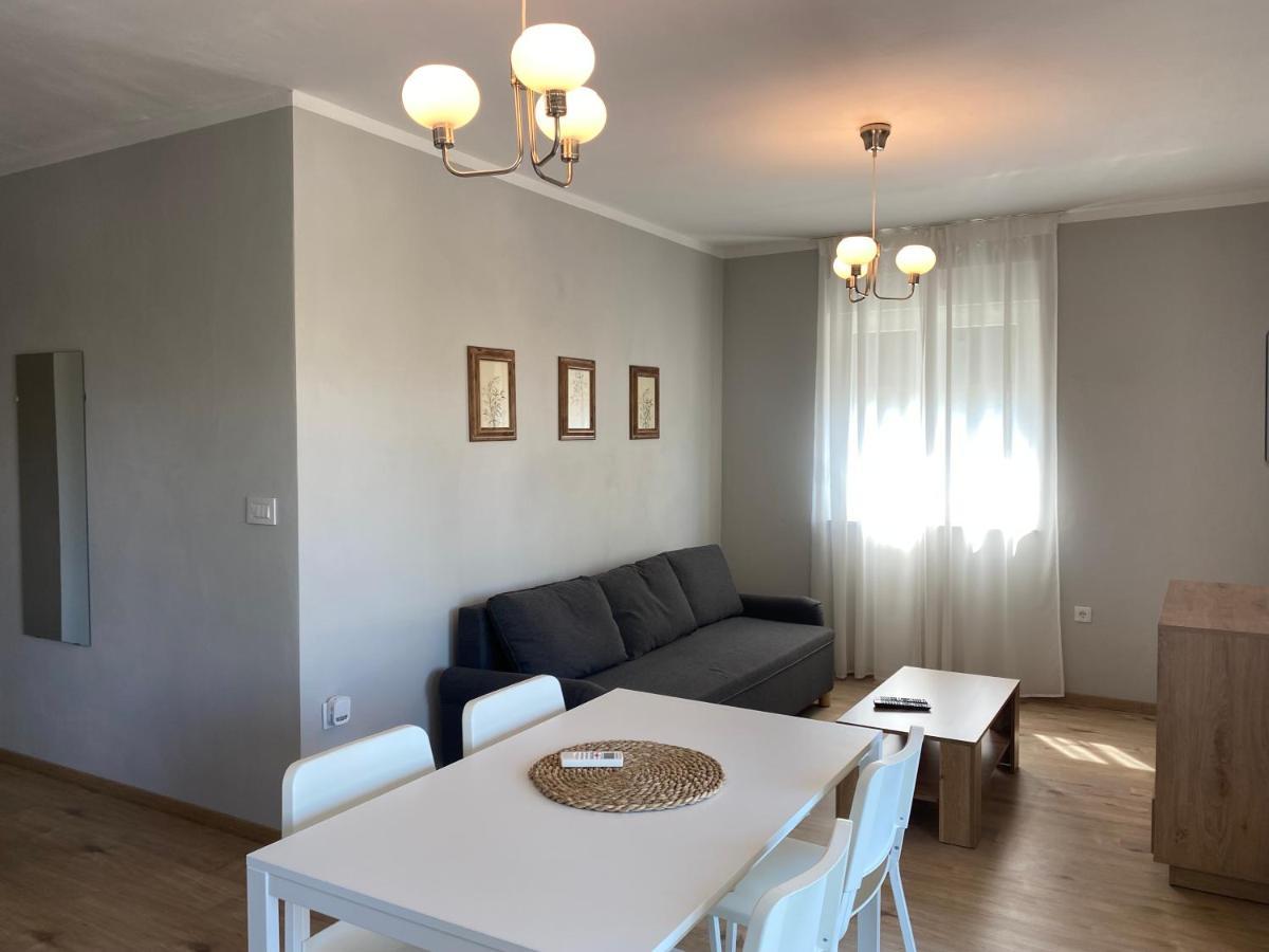 M Plus Residence Pinezići 외부 사진