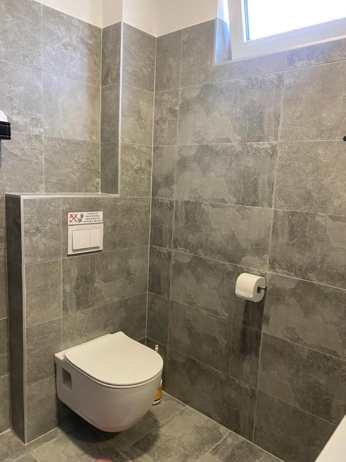 M Plus Residence Pinezići 외부 사진