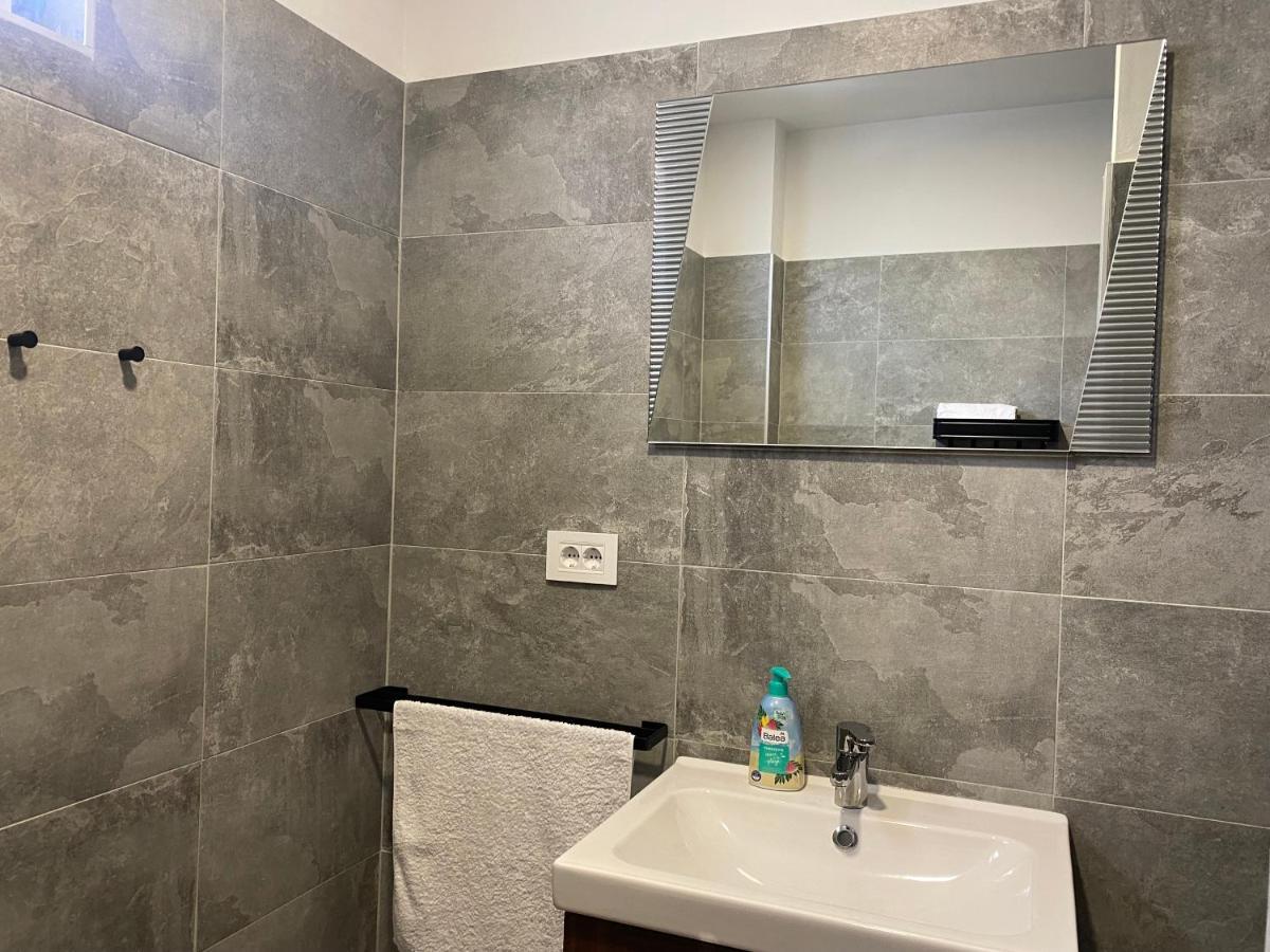 M Plus Residence Pinezići 외부 사진