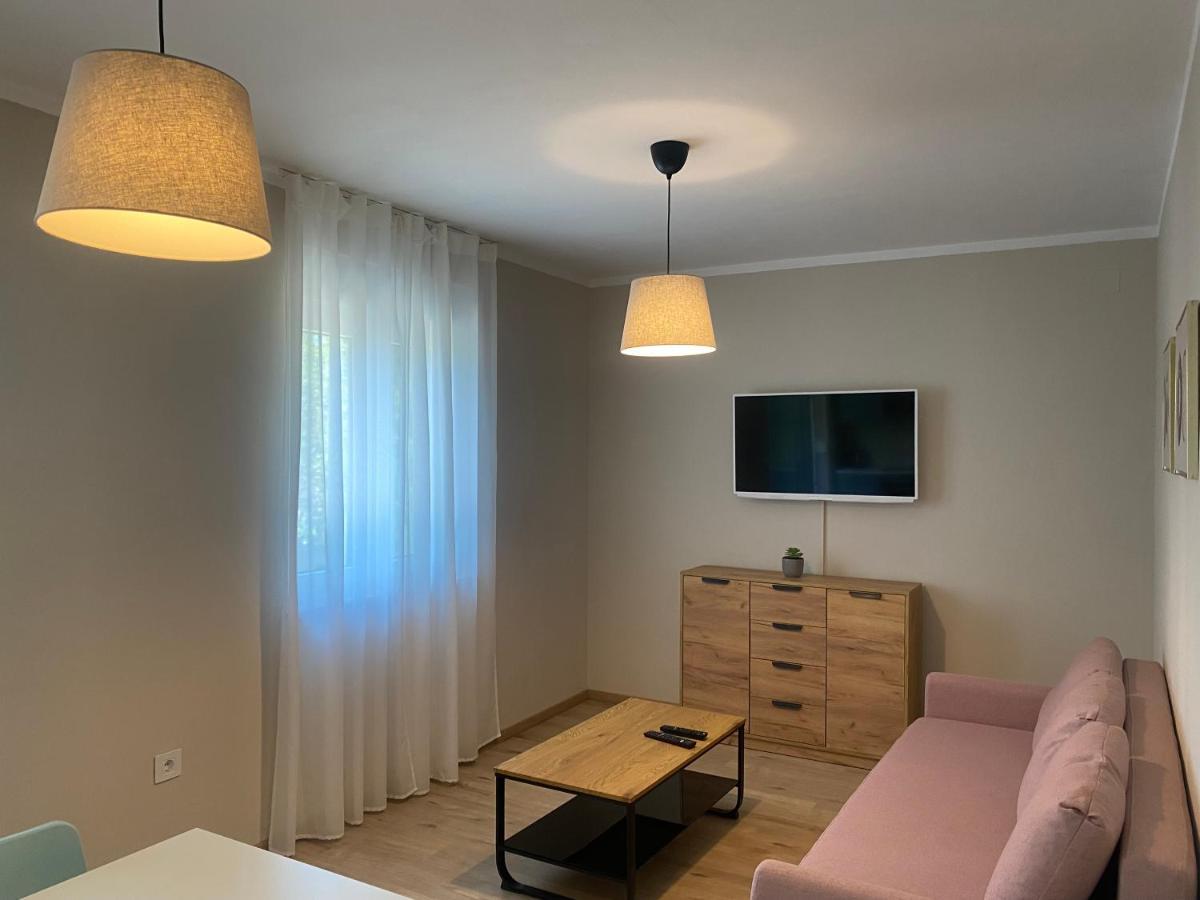 M Plus Residence Pinezići 외부 사진
